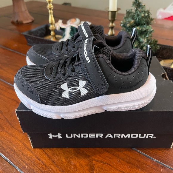 Under Armour NIB boys UA BPS  Assert 10 wide AC size 11k 2E wide - Picture 3 of 7